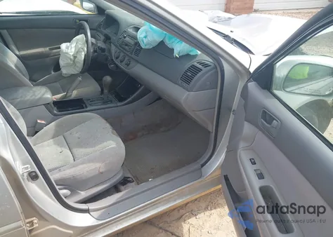 2003 Toyota Camry Le from USA, damaged, VIN 4T1BE32KX3U144402